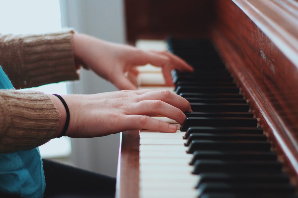 Klavier spielen lernen Wie lange dauert es?